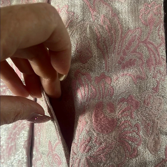 Chic Pink and White Sparkling Coat - Picture 3 of 7